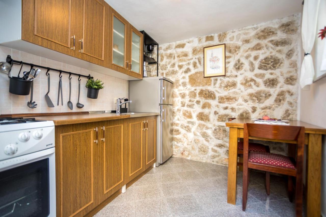 Rustical Nest Krk Old City Крк Экстерьер фото