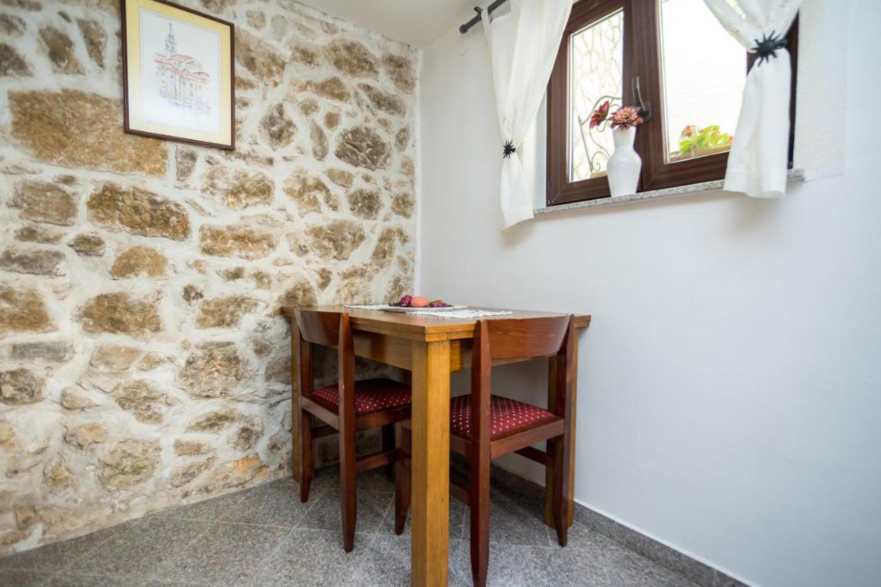 Rustical Nest Krk Old City Крк Экстерьер фото