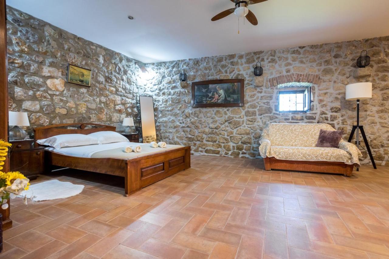 Rustical Nest Krk Old City Крк Экстерьер фото