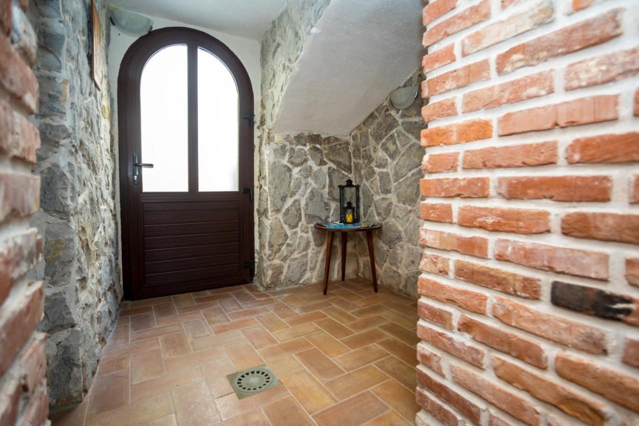 Rustical Nest Krk Old City Крк Экстерьер фото