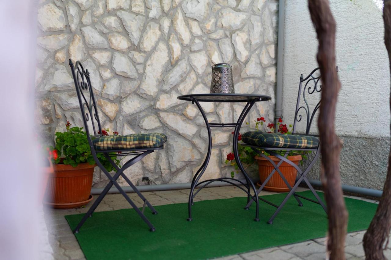 Rustical Nest Krk Old City Крк Экстерьер фото